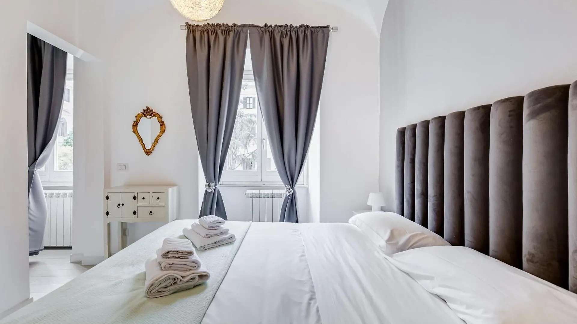 Clemente XII Repubblica House - 3 Bedroom Apartment Rome Italy