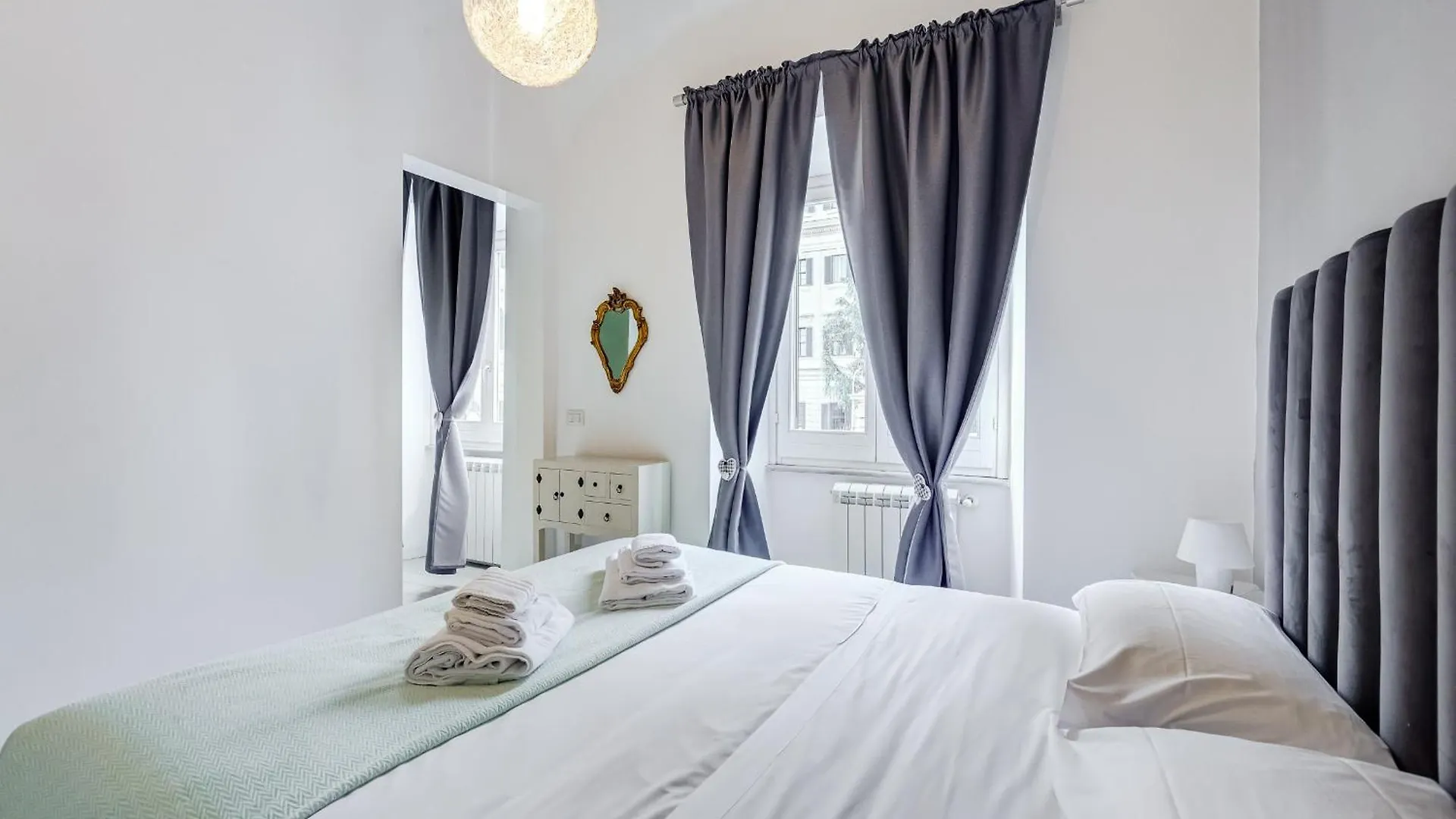 Clemente XII Repubblica House - 3 Bedroom Apartment Rome Italy